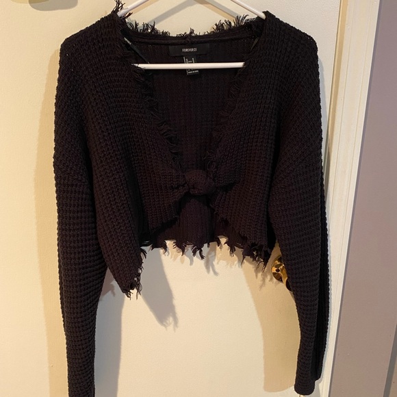 Cute crop sweater - Picture 2 of 4